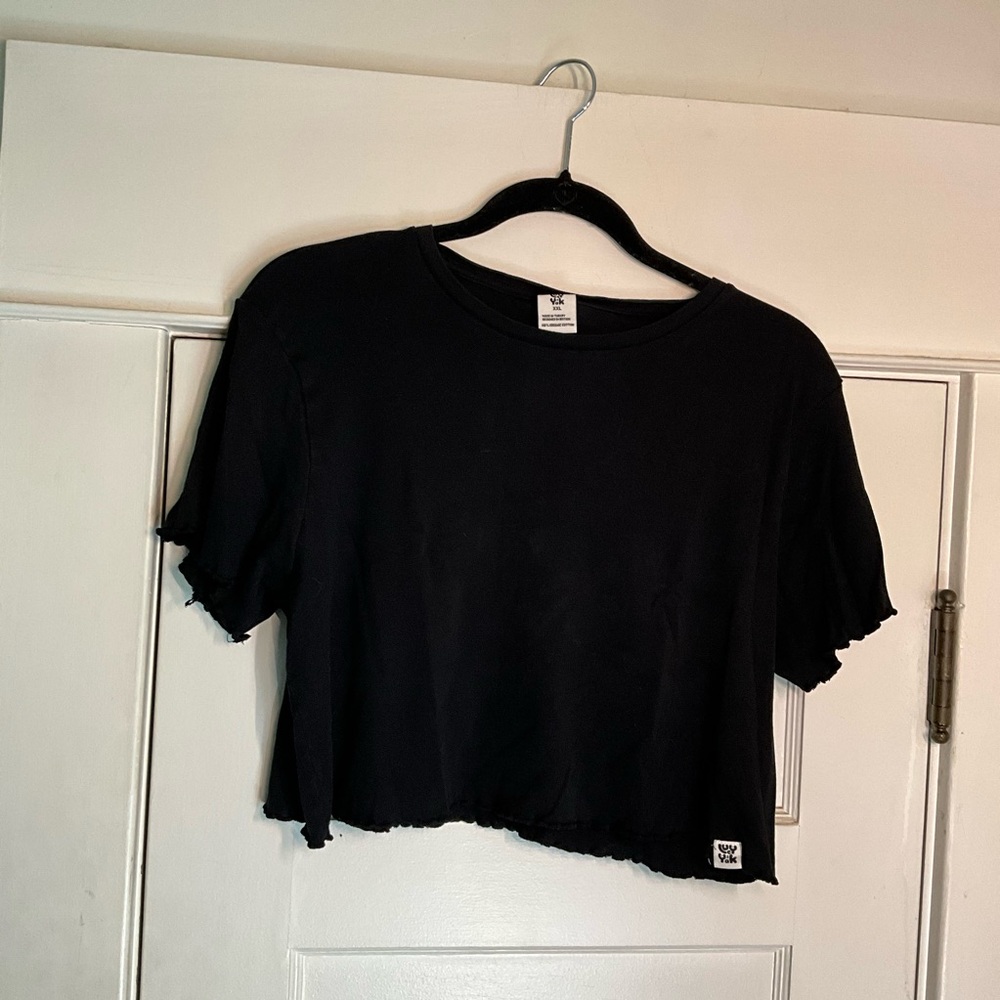 Lucy & Yak Black Short Sleeve Tee